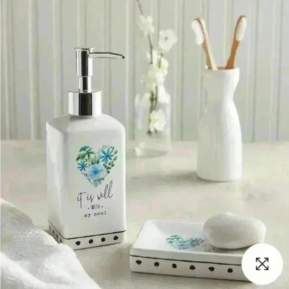 It Is Well With My Soul White Ceramic Soap Dish W/ Blue Flowers & Black Accents - Picture 9 of 13